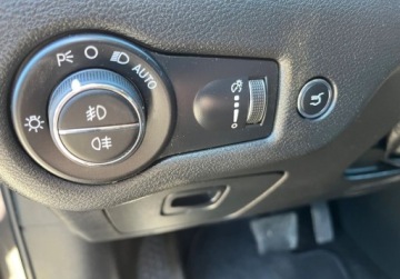 Jeep Cherokee V Terenowy 2.0 MJD 170KM 2014 Jeep Cherokee automat, 4x4, nawigacja, kamera 2.0 Diesel 170KM, zdjęcie 17