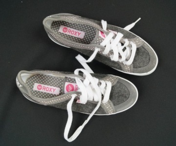 Серые кроссовки ROXY с логотипом 37