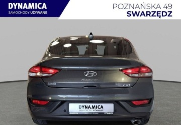 Hyundai i30 III Hatchback Facelifting 1.5 T-GDI 48V 160KM 2022 Hyundai i30 VAT 23 Fastback Smart 1.5T-GDI 160KM 202223 r., Salon PL, I wl., zdjęcie 5