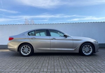 BMW Seria 5 G30-G31 2019 BMW Seria 5 BMW Seria 5 2.0 Hybryda Plug-in 184KM, zdjęcie 8