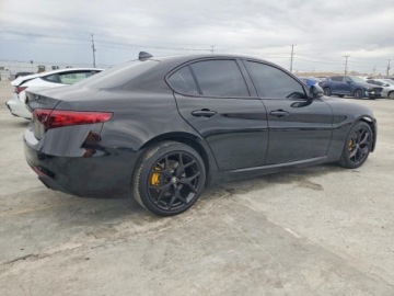 Alfa Romeo Giulia II 2019 Alfa Romeo Giulia 2019 2.0 Benzyna 280KM, zdjęcie 5