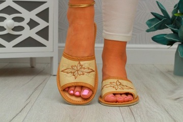 ШЛЕПАНЦЫ, ТАПОЧКИ, ТАПОЧКИ, ТАПОЧКИ С ВЫШИВКОЙ