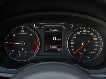Audi Q3 I SUV 2.0 TDI 177KM 2012 Audi Q3 2.0 TDI, Salon Polska, 174 KM, 4X4, zdjęcie 10