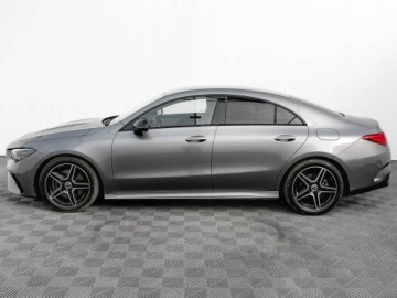 Mercedes CLA C118/X118 Coupe Facelifting 1.3 200 163KM 2023 Mercedes CLA 200 WD4946T#200 AMG Line 7G-DCT, zdjęcie 8