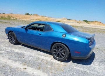 Dodge Challenger III 5.7 V8 HEMI 377KM 2023 Dodge Challenger 2023r., Rt, 5.7L, od ubezpieczalni 5.7 Benzyna 377KM, zdjęcie 3