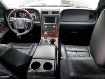 Lincoln Navigator III 2024 Lincoln Navigator 2024 3.5l 3.5 Benzyna 440KM, zdjęcie 8