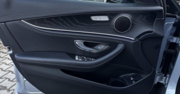 Mercedes Klasa E W213 Limuzyna Plug-in Facelifting 2.0 300e 320KM 2020 Mercedes-Benz Klasa E Salon PL AMG Line Kamera CarPlay Android Multibeam P, zdjęcie 8