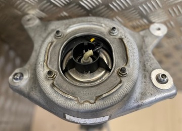 IDEÁLNÍ TLUMIČ PŘEDNÍ LEVÝ KPL. PORSCHE MACAN 1