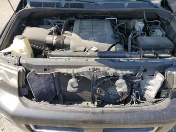 Toyota Sequoia II 2019 Toyota Sequoia SR5 2019 5.7 Benzyna 381KM, zdjęcie 6