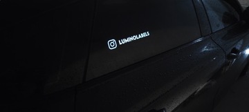 Светящаяся анимированная наклейка на окно Instagram