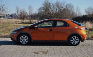 Honda Civic VIII Hatchback 5d 1.4 i 83KM 2008 Honda Civic GWARANCJA, 2008r, 1.4 BenzynaLPG, Niski przebieg, Nowe sprzegl, zdjęcie 15