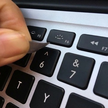 NAKLEJKI NA KLAWIATURĘ QWERTY LAPTOPA PC UKRAIŃSKI NALEPKI LITERY 2 kolory