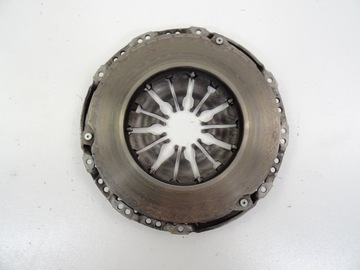 JUKE II F16 1.0 DIG-T СЦЕПЛЕНИЕ 302057428R 20R