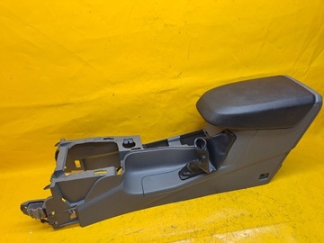 ЦЕНТРАЛЬНЫЙ ТУННЕЛЬ подлокотник FOCUS MK2 LIFT 07-11 8M51R045M62AB.