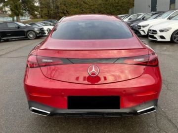 Mercedes CLE Coupe 2.0 300 258KM 2025 MERCEDES-BENZ CLE 300 4-Matic AMG Line 2.0 (258KM) 2025, zdjęcie 2