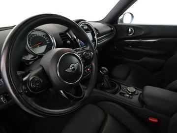 Mini Clubman F54 Kombi 2.0 192KM 2017 Mini Clubman Automat Panorama navi Czujniki, zdjęcie 9