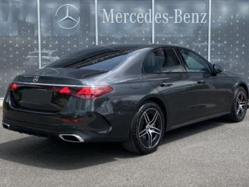 Mercedes Klasa E W214 Sedan 2.0 220d 197KM 2026 E Klasa 220 d 4-Matic AMG 2.0 197KM, zdjęcie 2