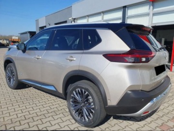Nissan X-Trail IV 1.5 VC-T e-POWER 213KM 2025 Od ręki - Tekna e-POWER 4WD 1.5 213KM / Pakiet Premium, zdjęcie 2