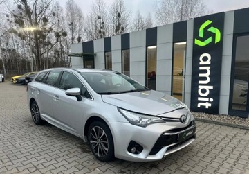 Toyota Avensis III Sedan Facelifting 2015 2.0 D-4D 143KM 2018 Toyota Avensis 2.0D4D 143KM 2018r. Premium Salon Polska F-Vat 23 2.0 143KM