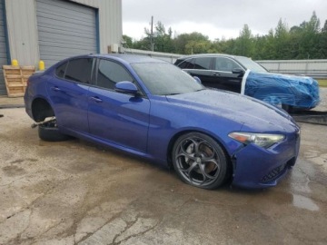 Alfa Romeo Giulia II Sedan Facelifting 2.0 Turbo 280KM 2022 Alfa Romeo Giulia 2022 ALFA ROMEO GIULIA 2.0 Benzyna 280KM, zdjęcie 4