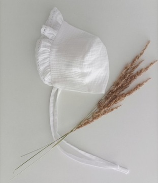 Белая муслиновая шапка 36-38