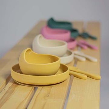 PETITE&MARS SILICONE Тарелка с присоской Пластина без BPA