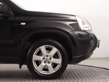 Nissan X-Trail II 2.0 dCi 150KM 2008 Nissan X-Trail 2.0 dCi, 4X4, Klima, Klimatronic, zdjęcie 13