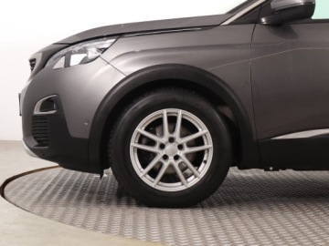 Peugeot 5008 II Crossover 1.2 PureTech 130KM 2019 Peugeot 5008 PureTech 130, Salon Polska, zdjęcie 14