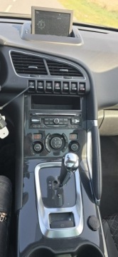 Peugeot 3008 II 2018 Peugeot 3008 1.6 Hdi Lift, full automat 150tys km, zdjęcie 11