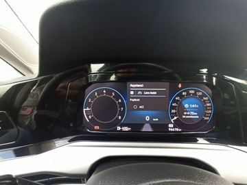 Volkswagen Golf VIII Hatchback 1.5 TSI EVO 130KM 2021 Volkswagen Golf Comfort Line, salon Polska, zdjęcie 19