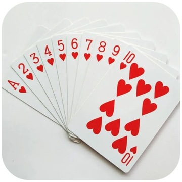 Классические игровые карты покрыты 2 талии