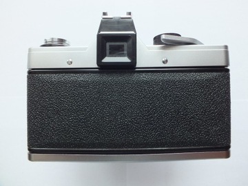 Praktica Super TL 2 + Auto Revuenon 50 мм 1:1,8 – красиво, эффективно