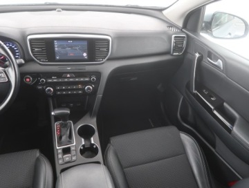 Kia Sportage IV SUV Facelifting 1.6 T-GDI 177KM 2019 Kia Sportage 1.6 T-GDI, Salon Polska, Serwis ASO, zdjęcie 7