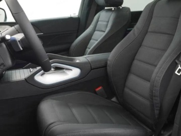 Mercedes GLE V167 SUV Facelifting 3.0 450d 367KM 2025 GLE Coupe 450 d 4-Matic AMG Line 3.0 (367KM) 2025, zdjęcie 3