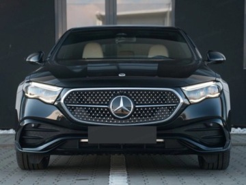 Mercedes Klasa E W214 Sedan 2.0 200 204KM 2025 E Klasa 200 4-Matic AMG 2.0 (204KM) 2025, zdjęcie 1