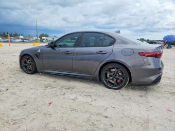 Alfa Romeo Giulia II Sedan 2.9 V6 510KM 2018 Alfa Romeo Giulia Alfa Romeo Giulia Quadrifoglio 2.9 Benzyna 510KM, zdjęcie 3