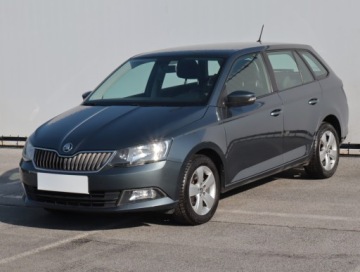 Skoda Fabia III Hatchback 1.2 TSI 110KM 2015 Skoda Fabia 1.2 TSI, Salon Polska, Klima, zdjęcie 1
