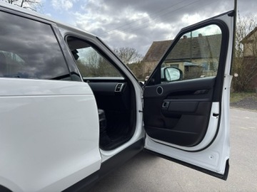 Land Rover Discovery V Terenowy 2.0 SD4 240KM 2018 Land Rover Discovery Pneumatyka Szklany Zamiana, zdjęcie 29