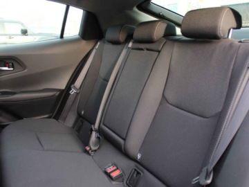 Toyota Prius V (XW60) 2.0  Hybrid Dynamic Force Plug-in 223KM 2025 Od ręki - Prestige 2.0 Hybrid Plug-in 223KM | Podgrzewane fotele!, zdjęcie 15