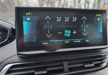 Peugeot 3008 II Plug-In Hybrid Facelifting 1.6 HYBRID4 300KM 2022 Peugeot 3008 1.6 PureTech Hybrid4 PHEV GT Pack SS EAT8 SalonPL Niski Przeb, zdjęcie 24