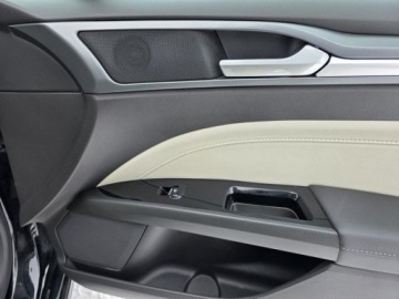 Ford Mondeo V Liftback 1.5 EcoBoost 160KM 2017 FORD MONDEO 1.5l 160KM*TITANIUM Salon PL Serwisowany w ASO 1 Właściciel, zdjęcie 36