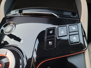 Kia Sportage V 2023 Sportage HEV Business Line 1.6 T-GDi HEV 210 KM 6AT 4WD / jasny środek, zdjęcie 20