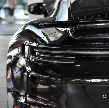 FOLIA OKLEINA SAMOCHODOWA CZARNY POŁYSK BLACK PIANO 152X50 CM MOCNA GRUBA