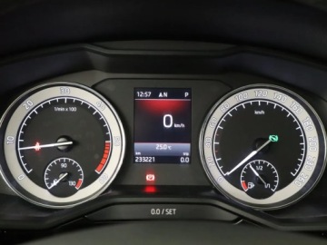 Skoda Superb III Kombi 2.0 TDI 190KM 2018 Skoda Superb 2.0 TDI, Salon Polska, 187 KM, 4X4, zdjęcie 10