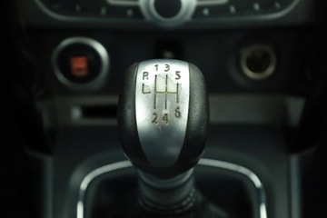 Renault Koleos I SUV Facelifting 2.0 dCi 150KM 2013 Renault Koleos 2.0 dCi, Skóra, Navi, Klima, zdjęcie 17