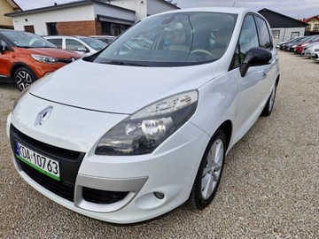 Renault Scenic III Van 1.4 TCe 16v 130KM 2011 Renault Scenic Piekna biala perla 1.4 benzyna z Niemiec 118 tys km jak now, zdjęcie 2