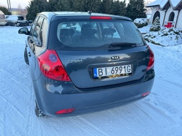 Kia Ceed I 2007 Kia Ceed 1.4 90KM Klima 2x kola 1-reka Gotowy do jazdy 1.4 Benzyna, zdjęcie 23