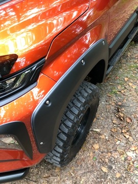 MITSUBISHI L200 PODBĚHU POSIRANI PODBĚH BLATNÍK