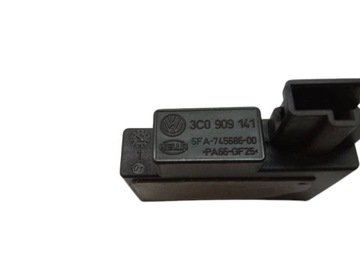 MODUL ZESILOVAČ KESSY KEYLESS SADA 5C0909141 5K0962283 SKODA SUPERB III