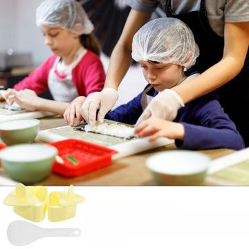 TRÓJKĄTNY SUSHI ROLKI GIMBAP